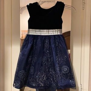 Sparkly blue dress (girl) size 5
